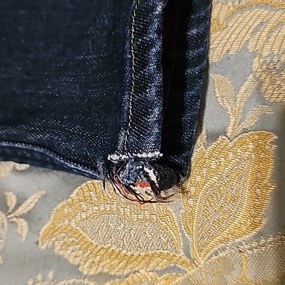 Carhartt Women's Insulated Jeans - Picture 5 of 9